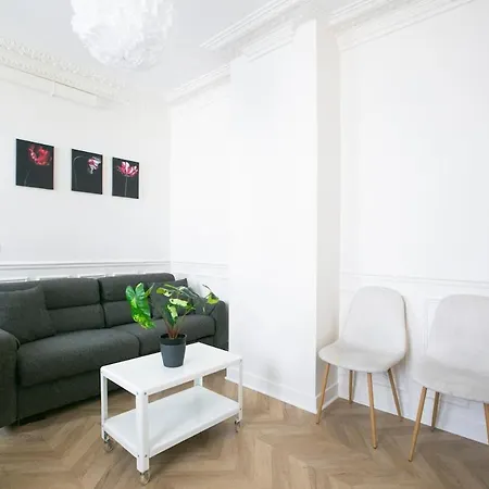 Cozy And Elegant Parisian * Paris