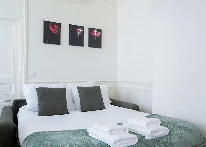 Cozy And Elegant Parisian 公寓